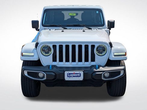Used 2023 Jeep Wrangler Unlimited Sahara w/ Cold Weather Group AWD/4WD image 11