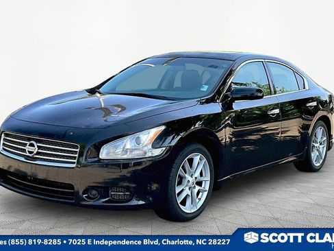 Used 2011 Nissan Maxima 3.5 S FWD image 3