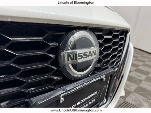 Used 2020 Nissan Altima 2.5 Platinum image 11