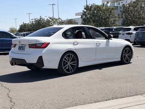 Used 2023 BMW 330i Sedan w/ M Sport Package RWD image 5