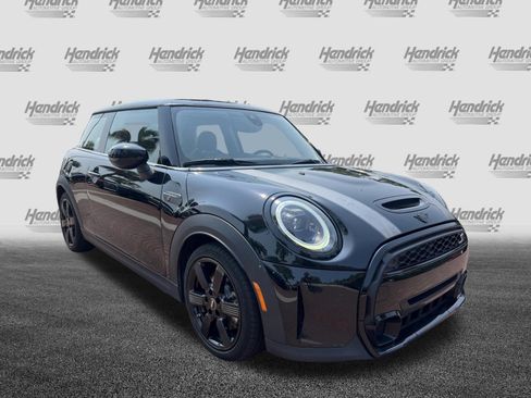 Used 2024 MINI Cooper S FWD image 2