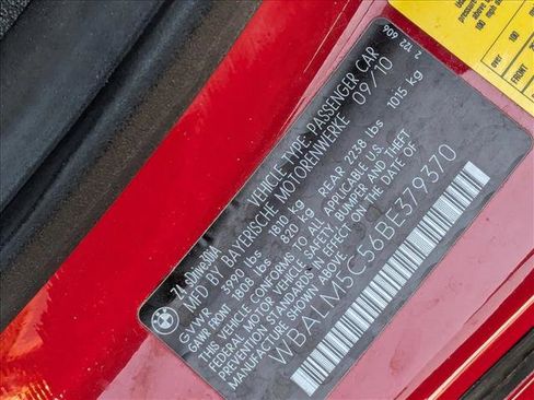 Used 2011 BMW Z4 sDrive30i image 18