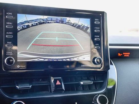 Used 2021 Toyota Corolla SE w/ Carpet Mat Package (TMS) image 28