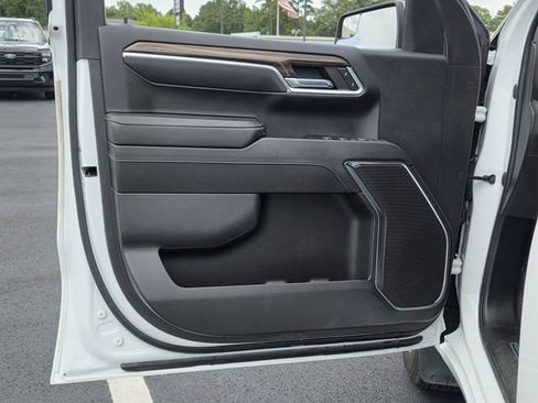 Used 2023 Chevrolet Silverado 1500 LT RWD image 15