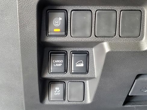 Certified 2024 Nissan Frontier S w/ Technology Package image 8