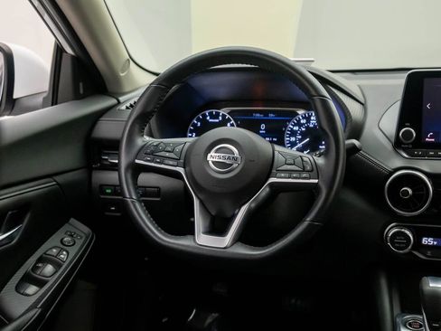 Used 2020 Nissan Sentra SV image 10