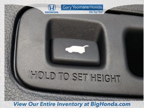 Used 2024 Honda CR-V Sport Touring image 18