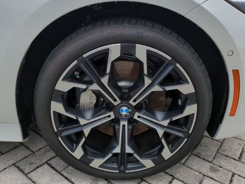 New 2025 BMW 330i Sedan w/ Premium Package RWD image 11