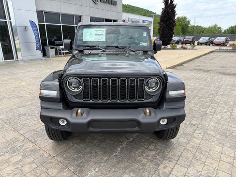 New 2026 Jeep Wrangler Unlimited Sport AWD/4WD image 3