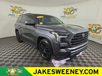 Used 2023 Toyota Sequoia SR5 w/ SR5 Premium Package AWD/4WD video 1