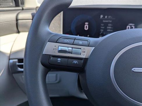 New 2026 Hyundai Tucson SE FWD image 12