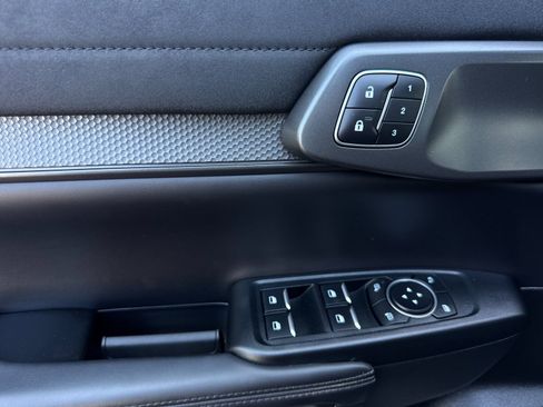 Used 2024 Ford Ranger Raptor AWD/4WD image 12