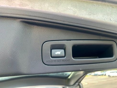 Used 2020 Honda CR-V EX-L image 7