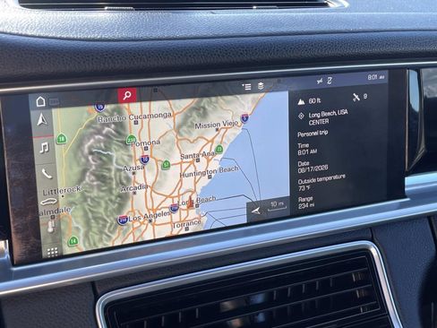 Used 2018 Porsche Panamera 4 AWD/4WD image 19