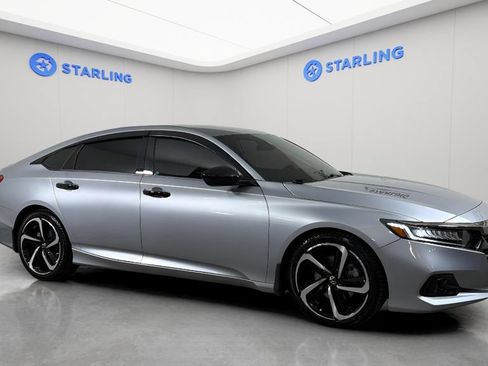 Used 2021 Honda Accord Sport image 13