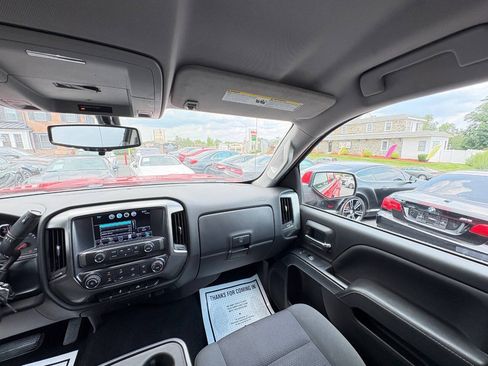 Used 2019 Chevrolet Silverado 1500 LT AWD/4WD image 16