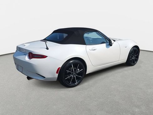 New 2026 MAZDA MX-5 Miata Grand Touring RWD image 5