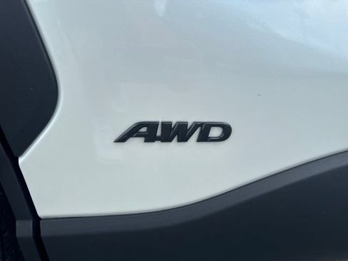 Used 2024 Toyota Corolla Cross AWD Hybrid image 5