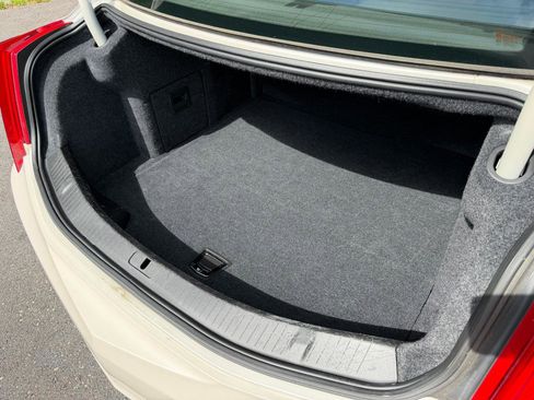 Used 2013 Cadillac XTS Premium FWD image 44