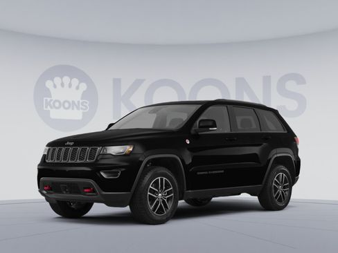 Used 2017 Jeep Grand Cherokee Altitude AWD/4WD image 1