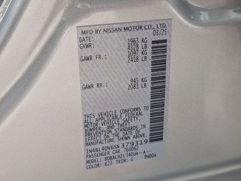 Used 2025 Nissan Altima 2.5 SV FWD image 25
