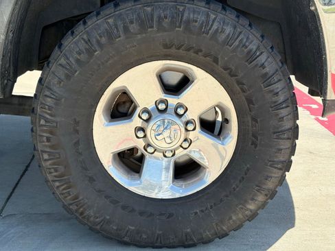 Used 2016 RAM 2500 Power Wagon w/ Luxury Group AWD/4WD image 10