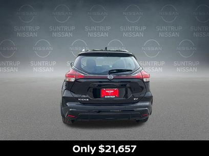Certified 2024 Nissan Kicks SV