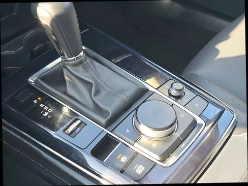 Used 2025 MAZDA CX-30 AWD 2.5 S w/ Preferred Package image 27