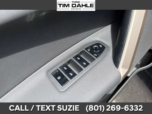 Used 2023 BMW iX xDrive50 w/ Premium Package AWD/4WD image 20