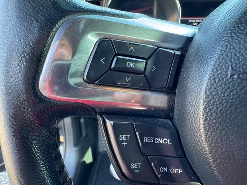 Used 2016 Ford Mustang Coupe RWD image 16