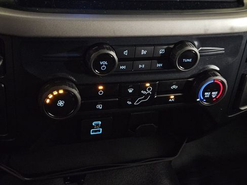 Used 2024 Ford F150 XL RWD image 15