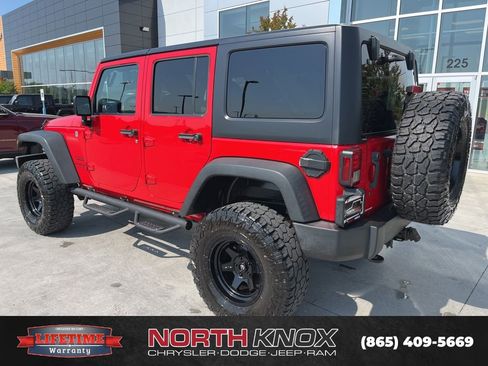 Used 2017 Jeep Wrangler Unlimited Sport w/ Connectivity Group AWD/4WD image 14