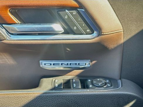 Used 2023 GMC Sierra 1500 Denali w/ Denali Reserve Package RWD image 19