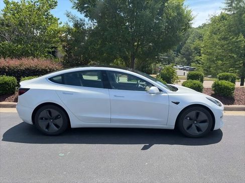 Used 2020 Tesla Model 3 Long Range AWD/4WD image 3