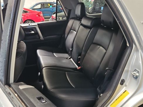 Used 2022 Toyota 4Runner TRD Sport RWD image 13