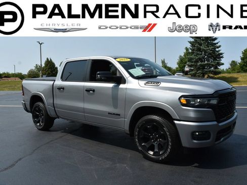 Used 2025 RAM 1500 Big Horn AWD/4WD image 1