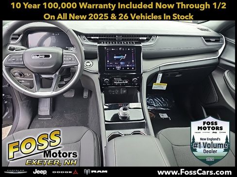 New 2025 Jeep Grand Cherokee Laredo X image 17
