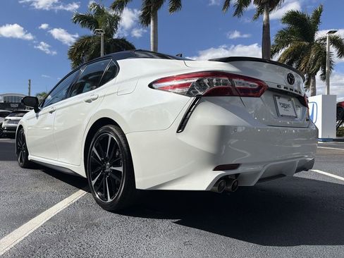 Used 2020 Toyota Camry XSE image 20