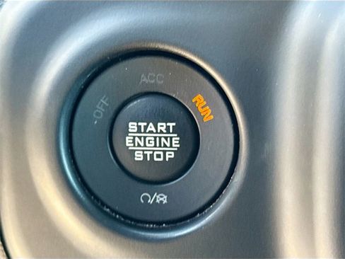 Used 2022 Jeep Wrangler Unlimited Rubicon w/ LED Lighting Group image 35