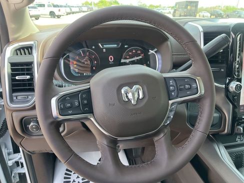 New 2026 RAM 2500 Laramie AWD/4WD image 28