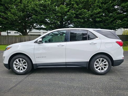 Used 2018 Chevrolet Equinox LT FWD image 3