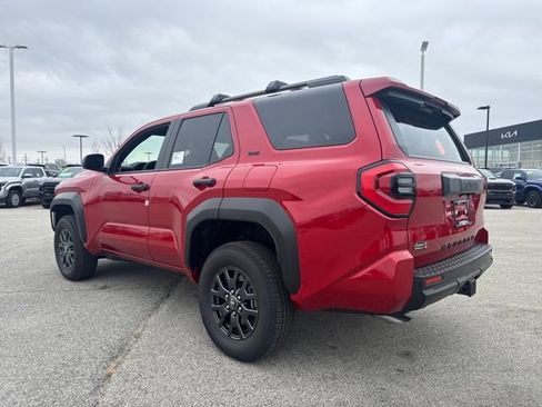 New 2025 Toyota 4Runner SR5 image 4