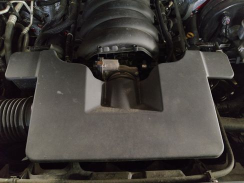 Used 2018 Chevrolet Silverado 1500 LT w/ All Star Edition image 30