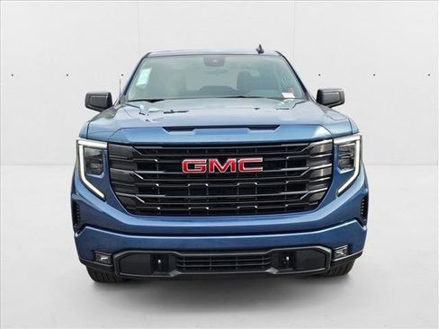 New 2026 GMC Sierra 1500 Elevation image 6