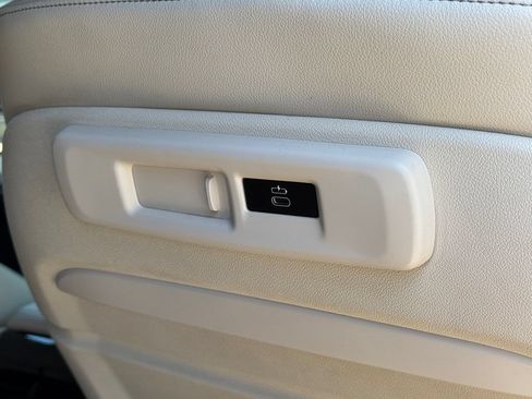 Used 2020 BMW X5 xDrive40i w/ M Sport Package AWD/4WD image 22