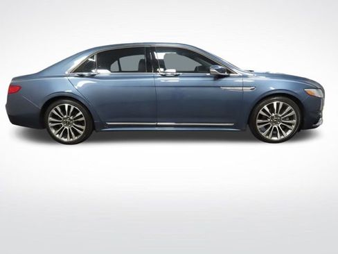 Used 2020 Lincoln Continental w/ Premium Package image 7