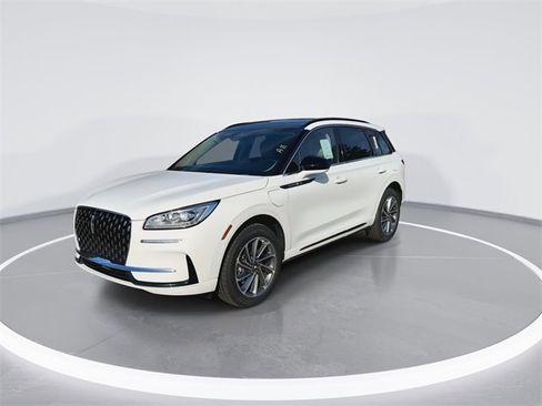 New 2026 Lincoln Corsair Grand Touring image 4