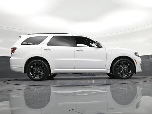 Used 2023 Dodge Durango R/T RWD image 32