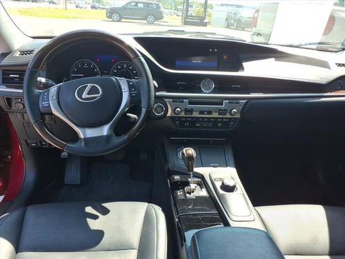 Used 2015 Lexus ES 350 w/ Premium Package FWD image 18