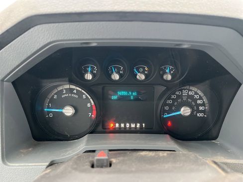 Used 2016 Ford F250 XL w/ Power Equipment Group image 11